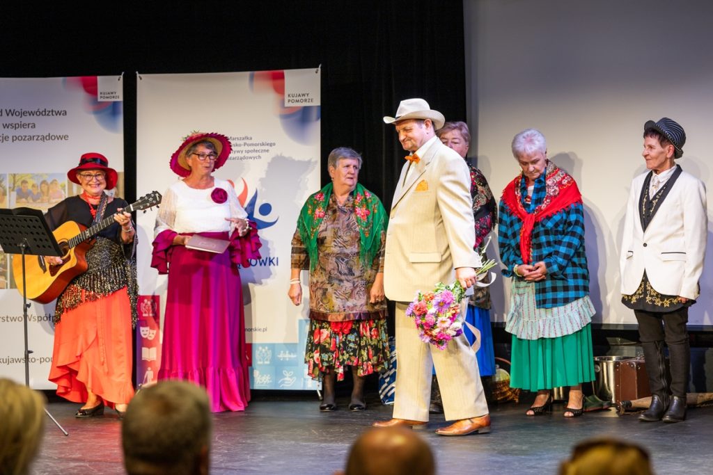 Gala wręczenia nagród w konkursie „Rodzynki z pozarządówki”, fot. Andrzej Goiński/UMWKP
