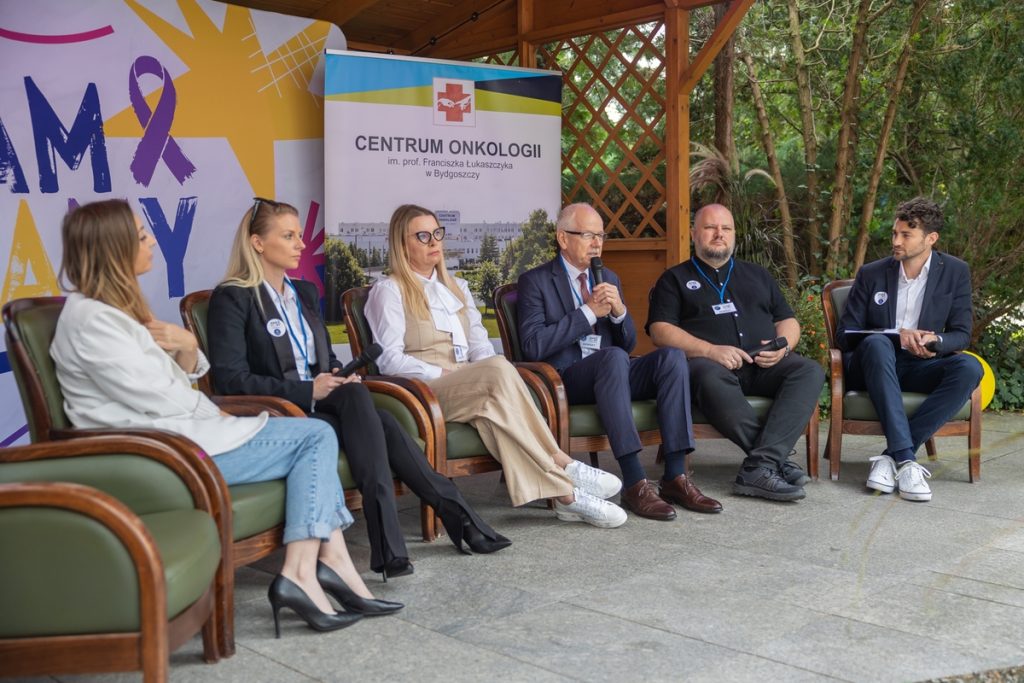 Piknik zdrowotno-edukacyjny w Parku Kliniki Uzdrowiskowej Pod Tężniami w Ciechocinku, fot. Mikołaj Kuras dla UMWKP