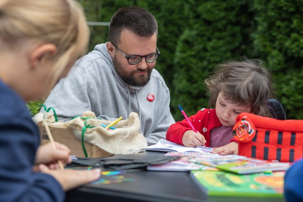 Piknik zdrowotno-edukacyjny w Parku Kliniki Uzdrowiskowej Pod Tężniami w Ciechocinku, fot. Mikołaj Kuras dla UMWKP