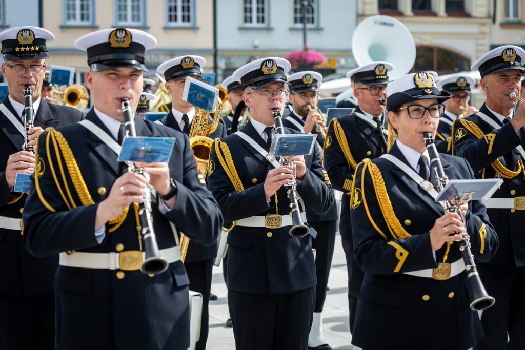 Dzień Marynarza Rzecznego w Bydgoszczy, fot. Tomasz Czachorowski/eventphoto.com.pl dla UMWKP