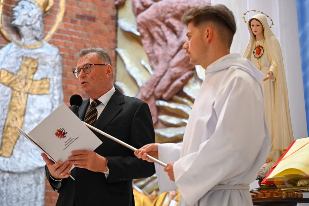 Obchody jubileuszu bydgoskiej parafii Świętych Polskich Braci Męczenników, fot. Marcin Jarzembowski, Biuro Prasowe Diecezji Bydgoskiej