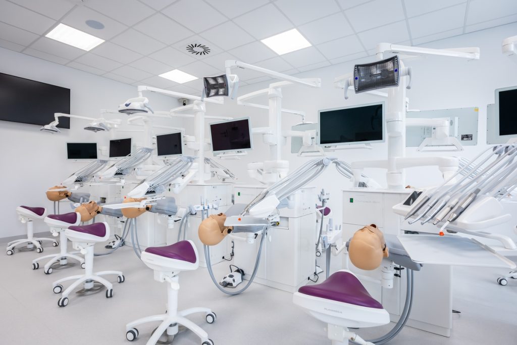 Otwarcie Centrum Stomatologii UMK, fot. Tomasz Czachorowski dla UMWKP