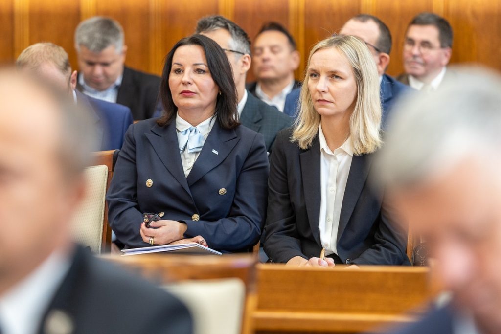 Sesja sejmiku województwa, 28 września 2026, fot. Szymon Zdziebło/tarantoga dla UMWKP