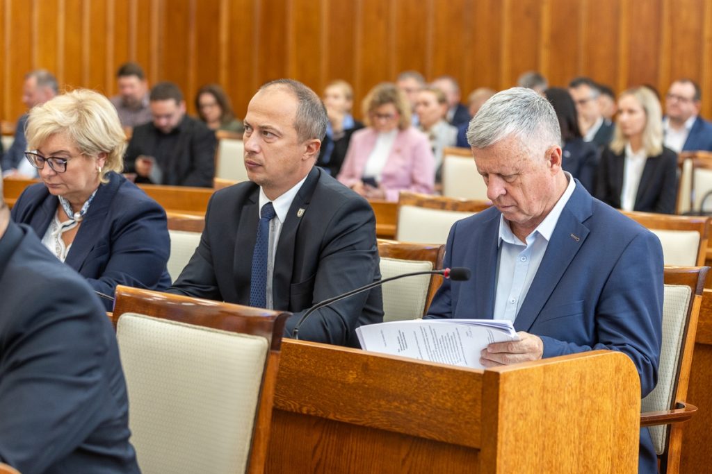 Sesja sejmiku województwa, 28 września 2026, fot. Szymon Zdziebło/tarantoga dla UMWKP