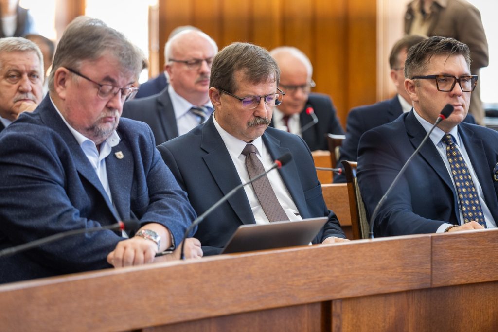 Sesja sejmiku województwa, 28 września 2026, fot. Szymon Zdziebło/tarantoga dla UMWKP