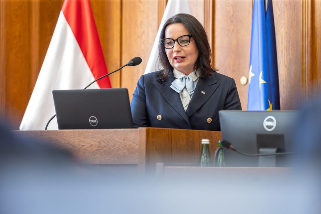 Sesja sejmiku województwa, 28 września 2026, fot. Szymon Zdziebło/tarantoga dla UMWKP