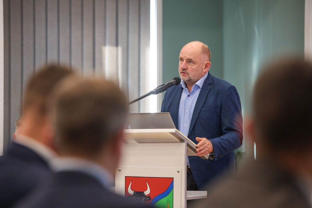 Spotkanie w sprawie Kolei Dużych Prędkości, fot. Szymon Zdziebło/tarantoga.pl dla UMWKP