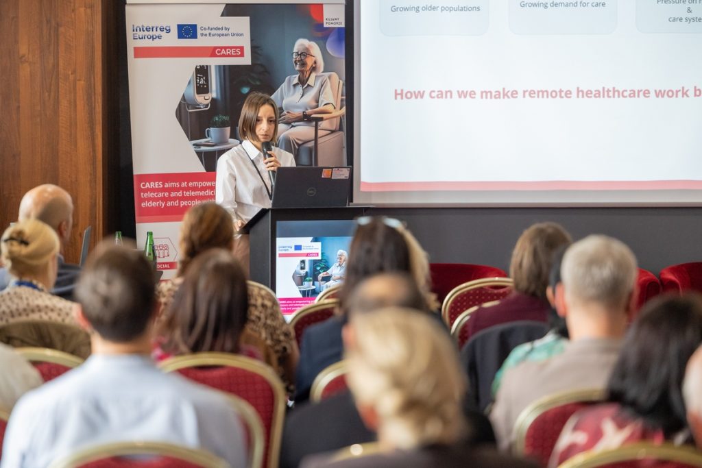Konferencja podsumowująca projekt CARES, fot. Mikołaj Kuras dla UMWKP