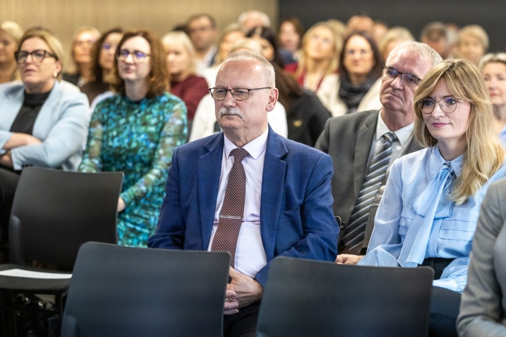 Kujawsko-Pomorskie Targi Rynku Pracy w Toruniu, fot. Szymon Zdziebło/ tarantoga.pl dla UMWKP