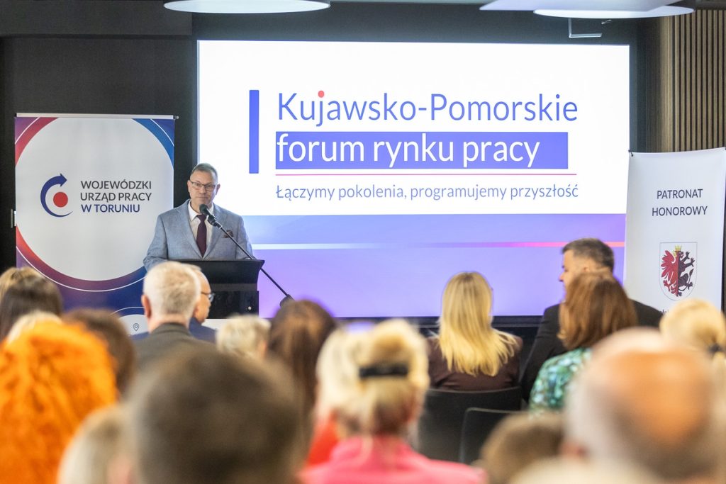 Kujawsko-Pomorskie Targi Rynku Pracy w Toruniu, fot. Szymon Zdziebło/ tarantoga.pl dla UMWKP