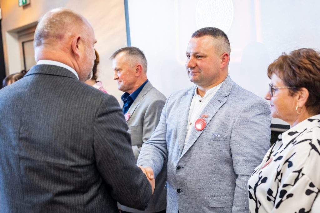 Wręczenie odznak sołtysom z powiatu świeckiego, fot. Tomasz Czachorowski/eventphoto dla UMWKP