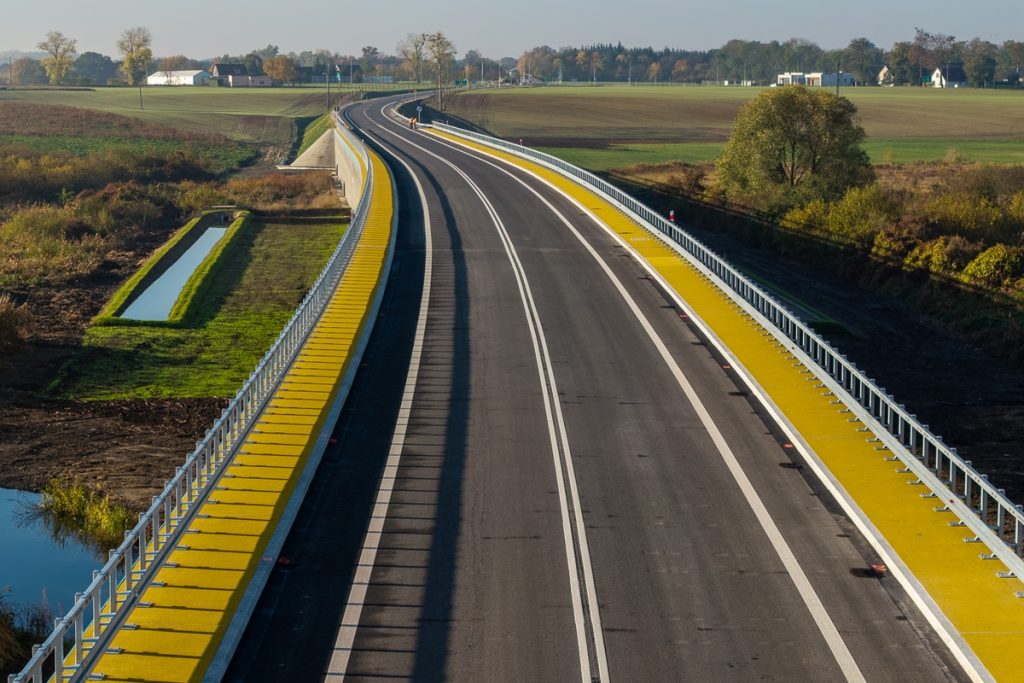 Otwarcie obwodnicy Mogilna, fot. Szymon Zdziebło/tarantoga.pl dla UMWKP
