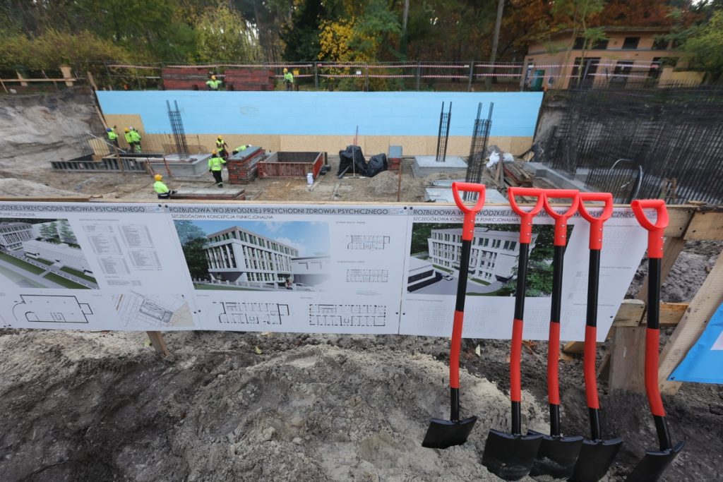 Ceremonia wbicia pierwszej łopaty na budowie Centrum Zdrowia Psychicznego, fot. Tomasz Czachorowski/eventphoto dla UMWKP