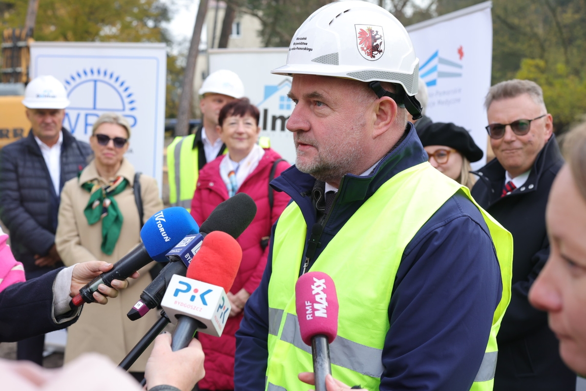 Ceremonia wbicia pierwszej łopaty na budowie Centrum Zdrowia Psychicznego, fot. Tomasz Czachorowski/eventphoto dla UMWKP