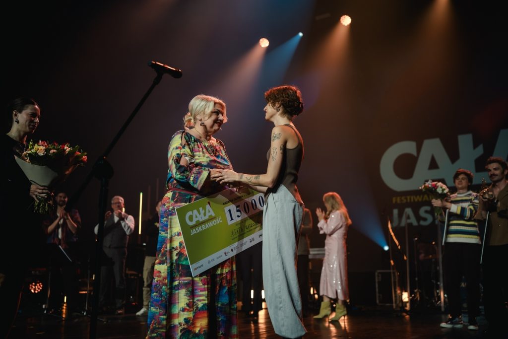Koncert finałowy Festiwalu Piosenki Autorskiej „Cała Jaskrawość”, fot. Maciek Zieliński/www.maciekzielinski.pl