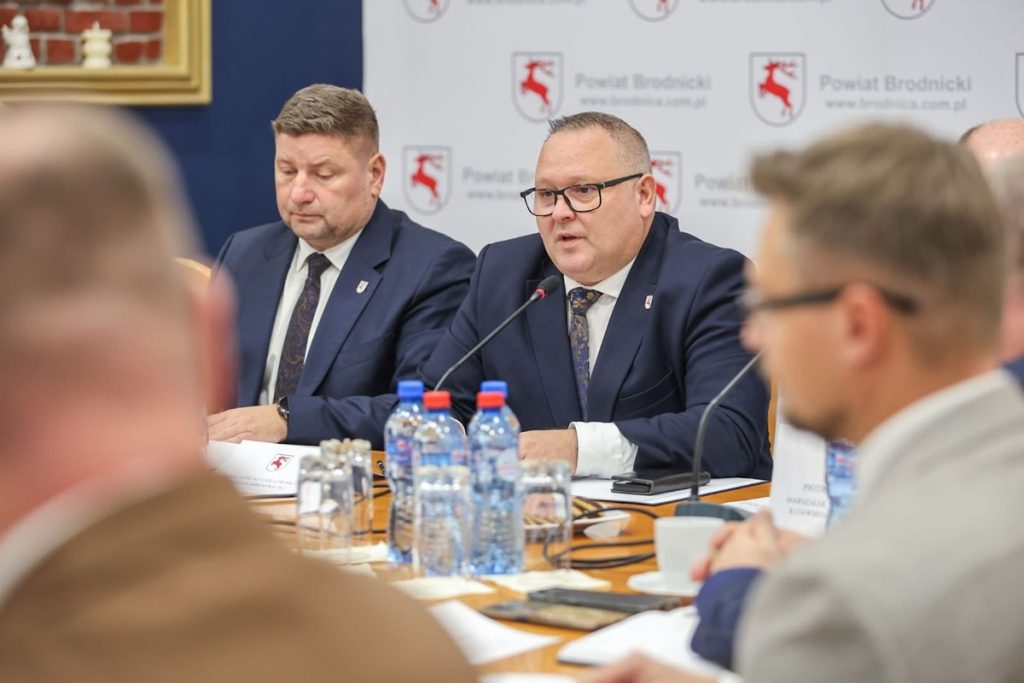 Spotkanie z samorządowcami powiatu brodnickiego, fot. Szymon Zdziebło/tarantoga dla UMWKP