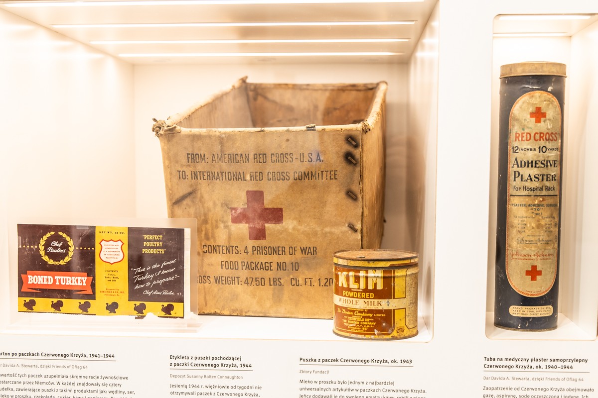 Exhibition at the Tin Store – Prisoner of War Museum in Szubin, photo by Andrzej Goiński / UMWKP