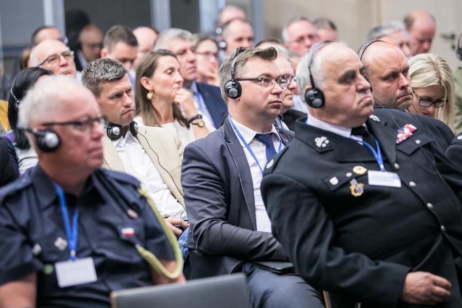 Konferencja „Dialog obywatelski: budowanie odporności na klęski żywiołowe”, fot. Andrzej Goiński/UMWKP