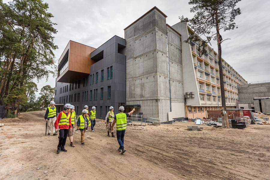 Wizytacja szpitala na Bielanach po sześciuset dniach od rozpoczęcia budowy, 30 sierpnia 2018 r., fot. Łukasz Piecyk