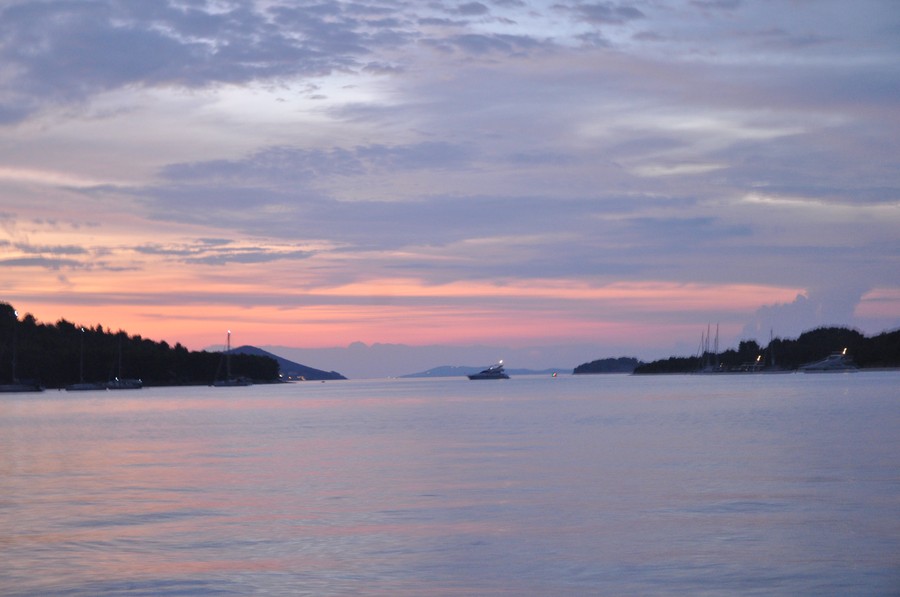 Zachód słońca na wyspie Iż w Chorwacji, fot. Grzegorz Stypulski