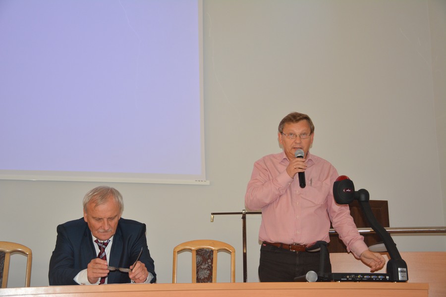 od lewej: - dr hab. Zdzisław Biegański, prof. UKW (Uniwersytet Kazimierza Wielkiego w Bydgoszczy), dr hab. Zbigniew Zyglewski (Uniwersytet Kazimierza Wielkiego w Bydgoszczy)