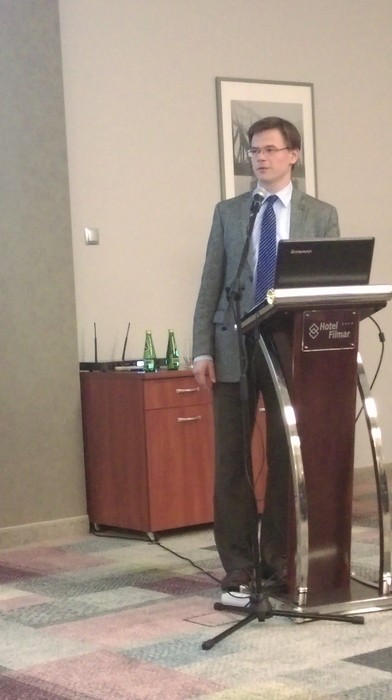 Witold Jankowiak konsultant Regionalnego Ośrodka Debaty Międzynarodowej w Toruniu, mówi o rodzajach pomocy rozwojowej