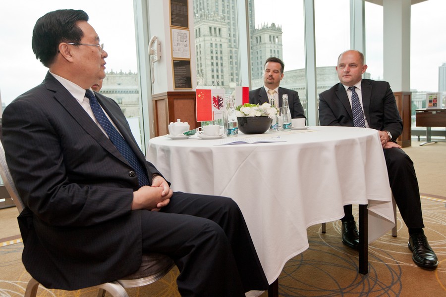 Spotkanie przedstawicieli marszałkowskiej administracji z delegacją z Hubei, fot. Andrzej Goiński 